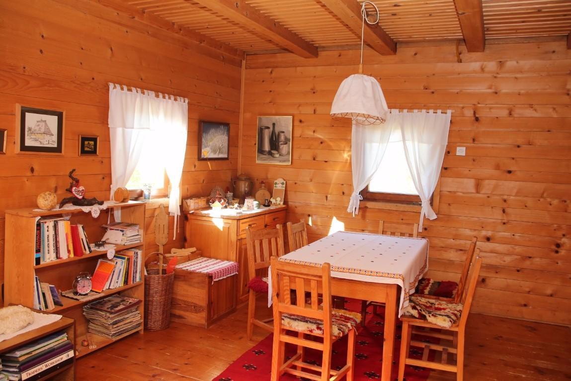 Cabin Menka Sirogojno Exterior photo